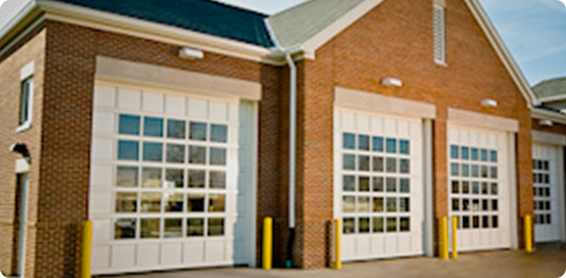 Amarr Designer’s Choice Garage Door on bricked building Amarr Designer’s Choice Garage Door on bricked building